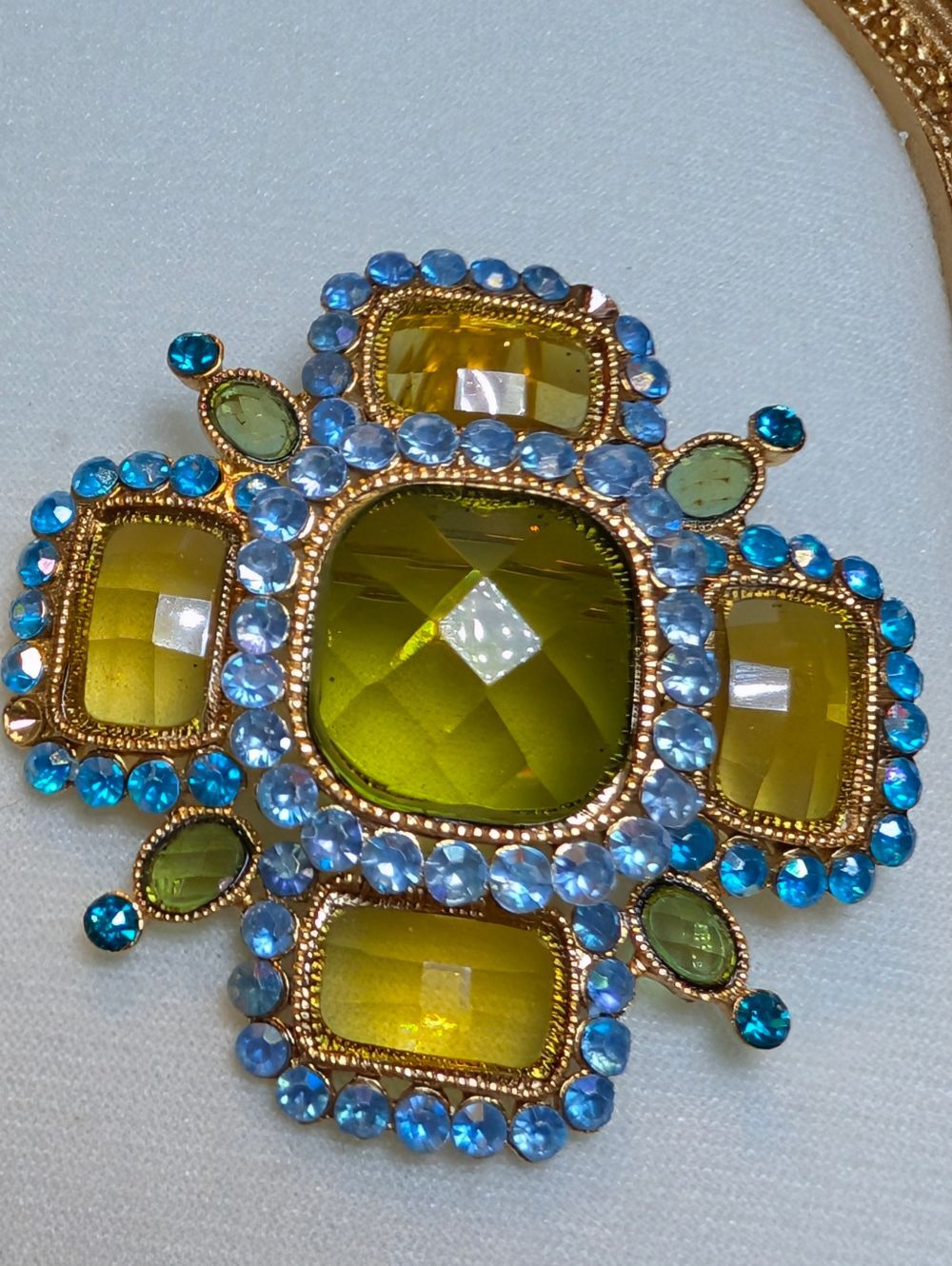 Gold Blue Rhinestone Statement Brooch Large Green Glass Cabochon Pin Glam Gift - Picture 2 of 7